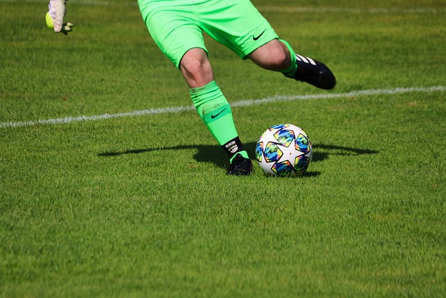 又美又飒！吴艳妮连超3人夺第二冠，田径女神发声：自信女人最美.